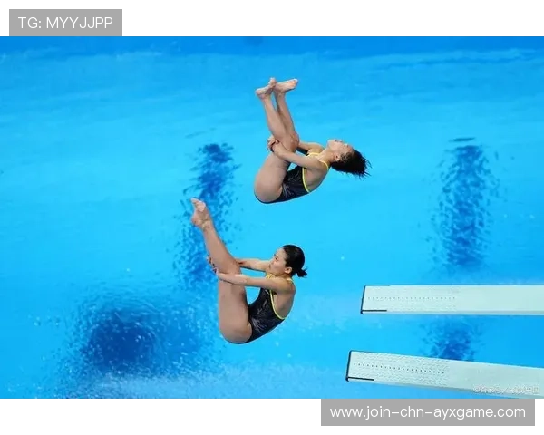 跳水队完善空中姿态细节,整套动作完成度提高 跳水队完善空中姿态细节,整套动作完成度提高